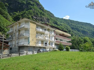 Quadrilocale in Vendita a Sparone, 41'000€, 80 m²
