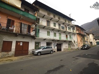 Casa Indipendente in Vendita a Pont Canavese, 55'000€, 112 m²
