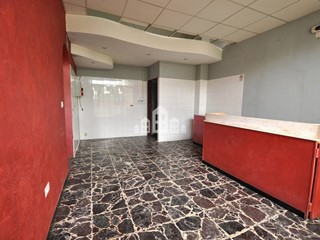 Immobile commerciale in Vendita a Castellamonte, 25'500€, 26 m²