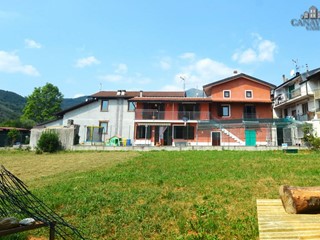 Casa Indipendente in Vendita a Canischio, 75'000€, 98 m²