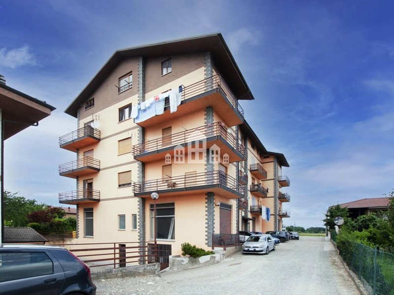 Trilocale in Vendita a Rivara, 44'000€, 88 m²