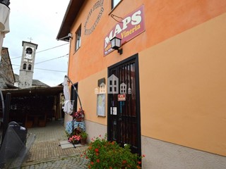 Attività commerciale in Vendita a Valchiusa, 50'000€, 120 m²