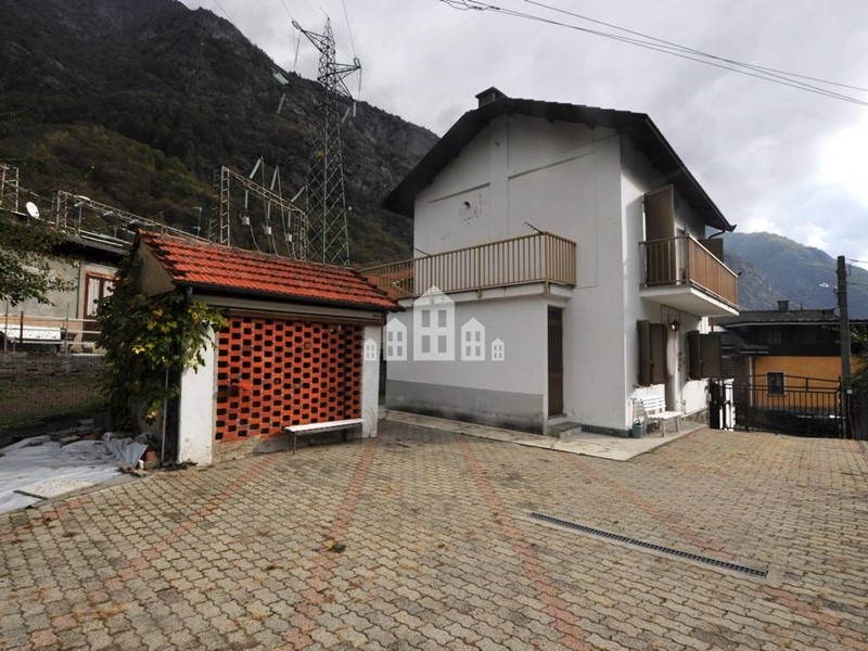 Casa Indipendente in Vendita a Locana, 44'000€, 80 m²