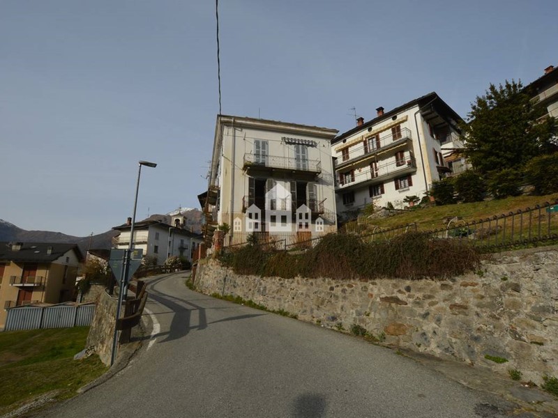 Trilocale in Vendita a Traversella, 25'000€, 75 m²