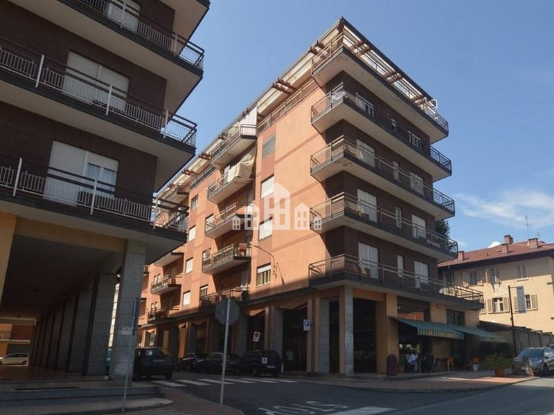 Quadrilocale in Vendita a Cuorgnè, 45'000€, 75 m²