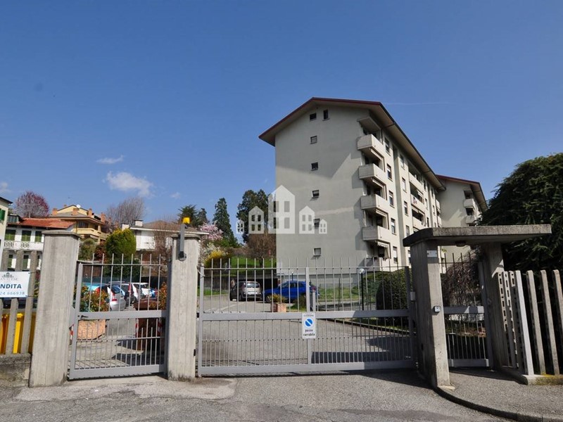 Quadrilocale in Vendita a Cuorgnè, 85'000€, 70 m²