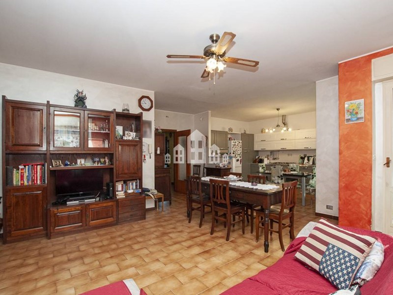 Appartamento in Vendita a Rivara, 139'000€, 184 m²