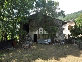Rustico in Vendita a Locana, 15'000€, 100 m²