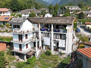 Casa Semi Indipendente in Vendita a Pont Canavese, 65'000€, 125 m²