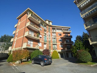 Trilocale in Vendita a Cuorgnè, 49'000€, 65 m²