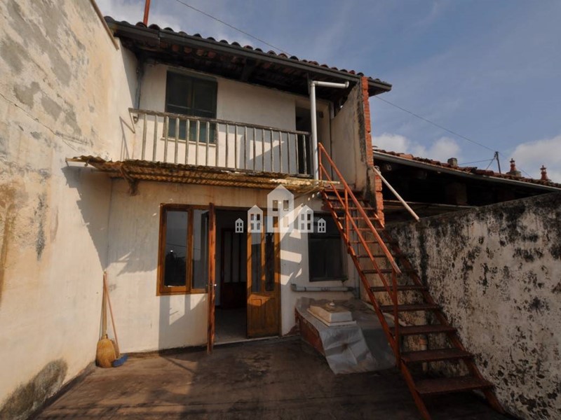 Casa Indipendente in Vendita a Castellamonte, 29'900€, 80 m²
