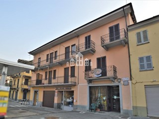 Quadrilocale in Vendita a Pont Canavese, 60'000€, 108 m²