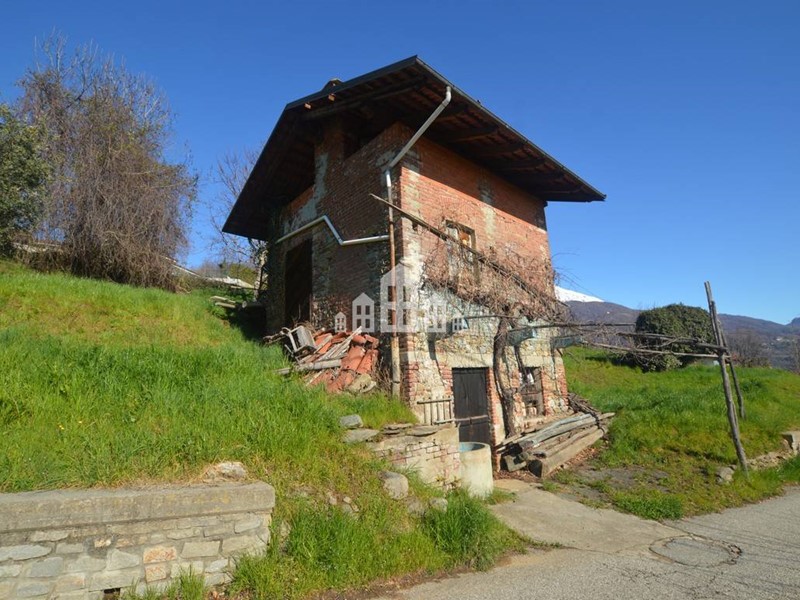 Rustico in Vendita a Cuorgnè, 35'000€, 46 m²