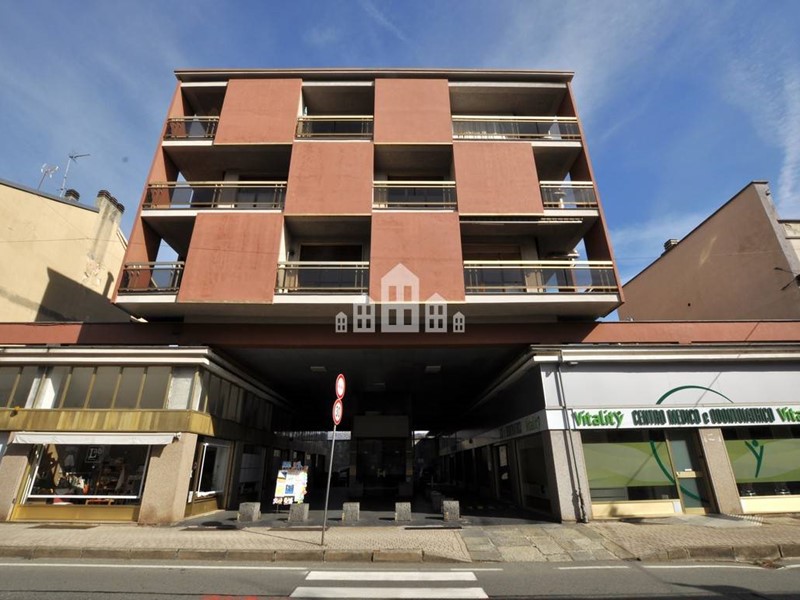 Quadrilocale in Vendita a Cuorgnè, 69'000€, 80 m²