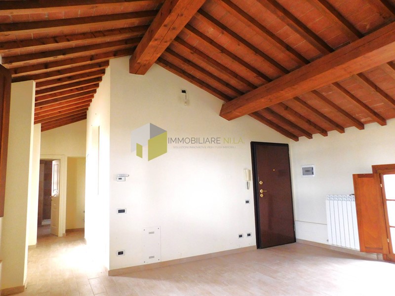 Bilocale in Vendita a San Giuliano Terme, 160'000€, 65 m²