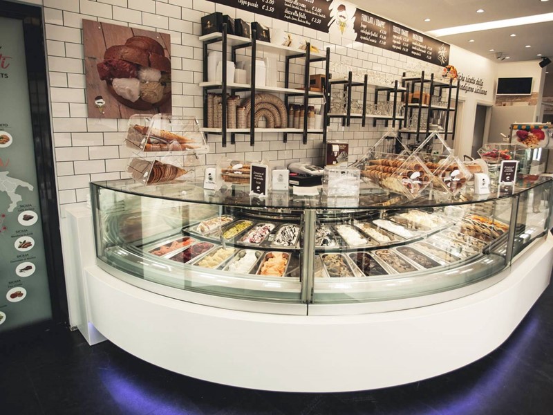 Attività commerciale in Vendita a San Benedetto del Tronto, 130'000€, 100 m²