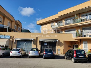 Immobile commerciale in Vendita a Montalto di Castro, 145'000€, 235 m²