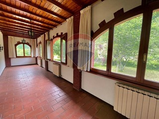Appartamento in Vendita a Bagni di Lucca, 115'000€, 115 m²