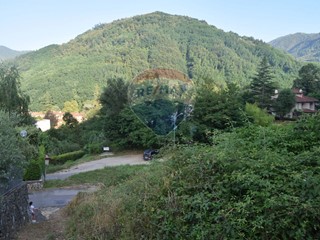 Terreno edificabile in Vendita a Bagni di Lucca, 40'000€, 500 m²