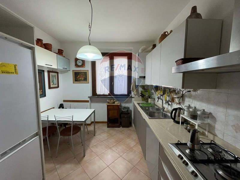 Appartamento in Vendita a Bagni di Lucca, 149'000€, 100 m²