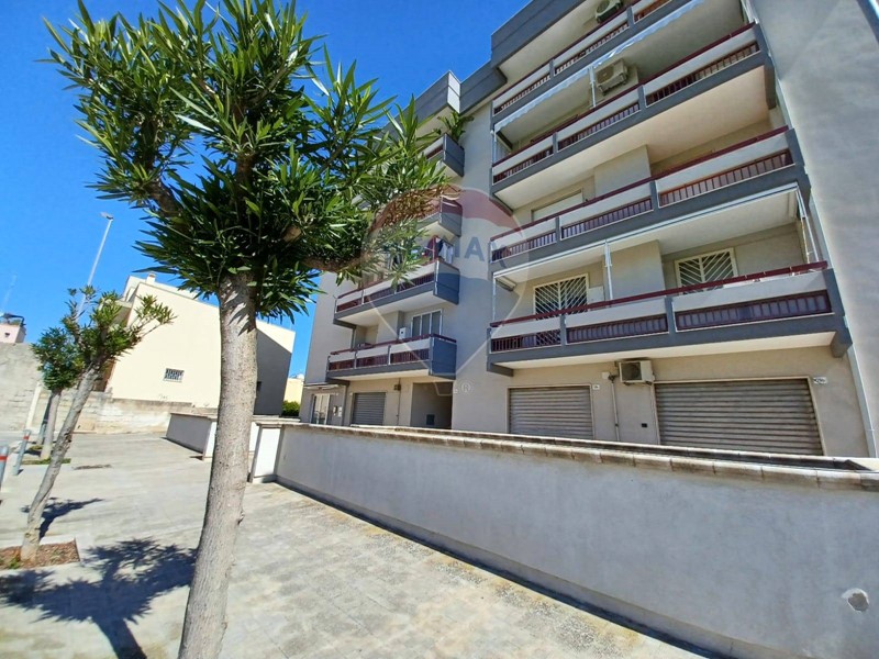 Quadrilocale in Vendita a Monopoli, 245'000€, 135 m²