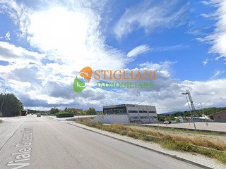 Immobile commerciale in Vendita a Campobasso, 740 m²