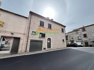 Casa Indipendente in Vendita a Campodipietra, 154'000€, 200 m²