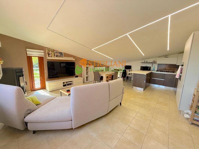 Casa Semi Indipendente in Vendita a Campobasso, 167'000€, 180 m²