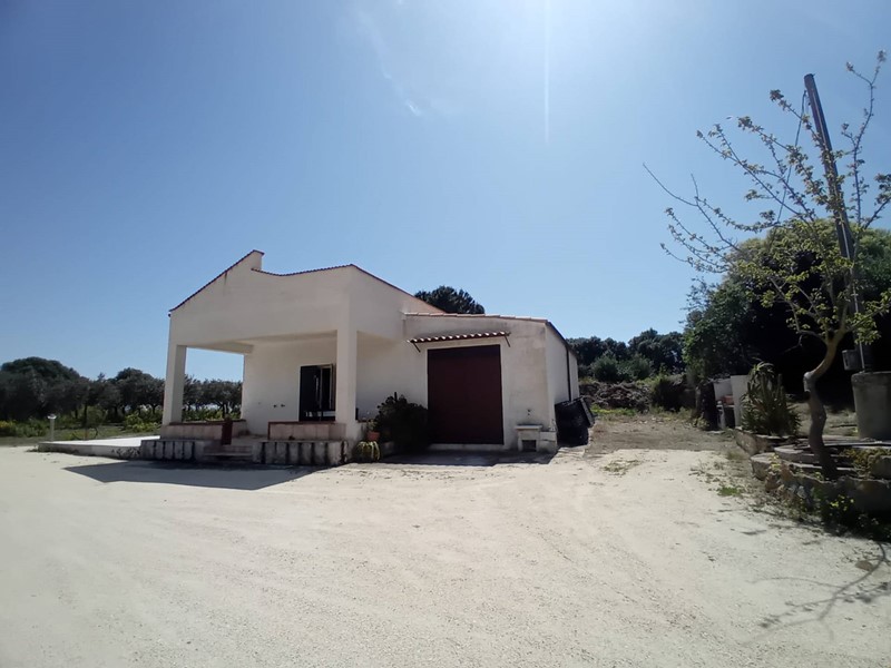 Casa Indipendente in Vendita a Castelvetrano, 160'000&euro;, 100 m²