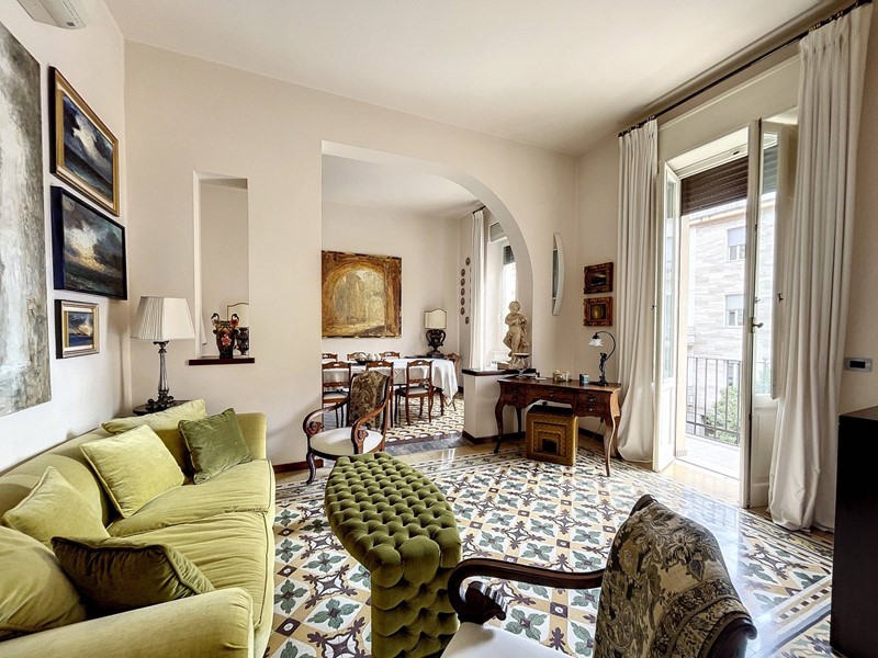 Appartamento in Vendita a Pescara, 250 m²