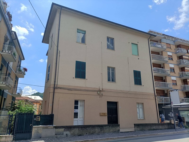 Appartamento in Vendita a Teramo, 129'000€, 160 m²