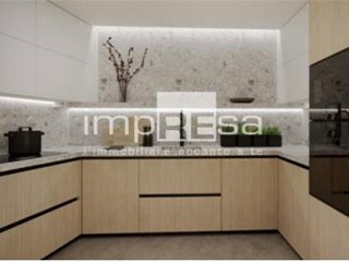 Quadrilocale in Vendita a Pordenone, 448'293€, 120 m², con Box