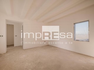 Villa in Vendita a Chions, 275'000€, 192 m²