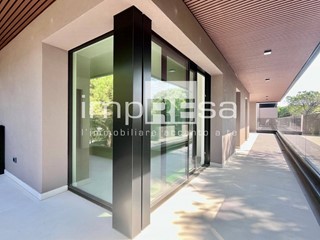 Trilocale in Vendita a Lignano Sabbiadoro, 480'000€, 114 m²