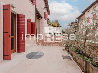 Quadrilocale in Vendita a Asolo, 350'000€, 64 m²