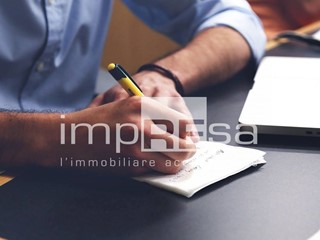 Ufficio in Vendita a Montebelluna, 65'000€, 70 m²