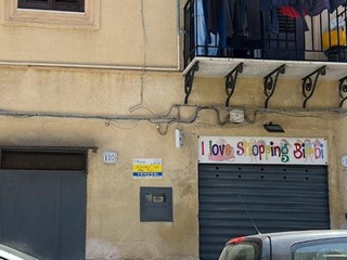 Immobile commerciale in Vendita a Palermo, 35'000€, 24 m²
