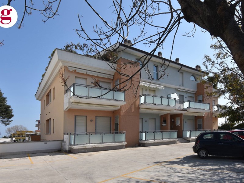 Box in Vendita a Vasto, 80'000&euro;, 300 m²
