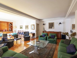 Appartamento in Vendita a Monza, 790'000&euro;, 258 m²