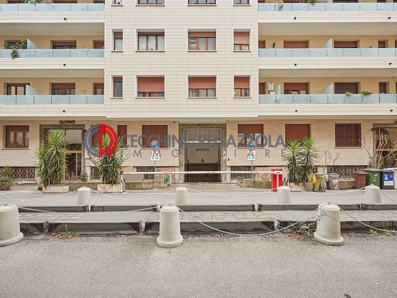 Laboratorio in Vendita a Milano, 980'000€, 650 m²