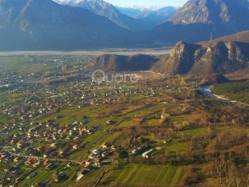Terreno edificabile in Vendita a Gemona Del Friuli, 250'000€, 4065 m²