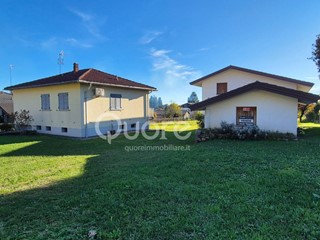 Casa Indipendente in Vendita a Artegna, 175'000€, 175 m²
