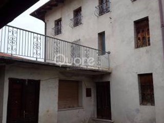 Casa Semi Indipendente in Vendita a Attimis, 25'000€, 125 m²