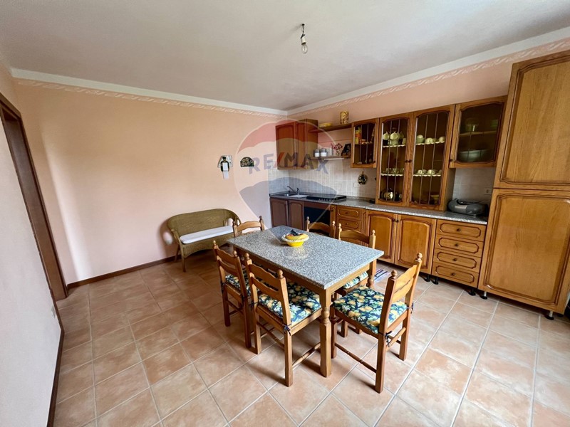 Casa Semi Indipendente in Vendita a Sestri Levante, 405'000€, 170 m²