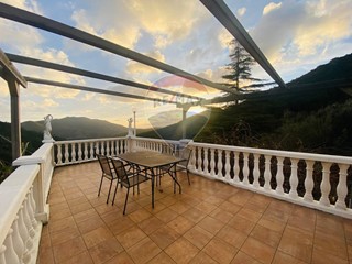 Casa Indipendente in Vendita a Casarza Ligure, 280'000€, 203 m²