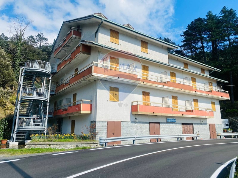 Appartamento in Vendita a Deiva Marina, 1'350'000€, 1400 m²