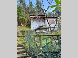 Villa in Vendita a Borzonasca, 75'000€, 80 m²