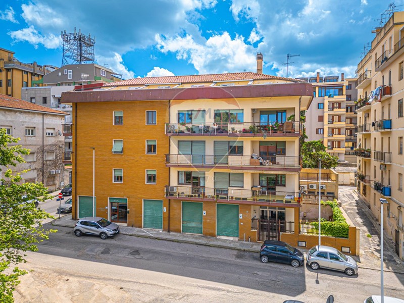 Appartamento in Vendita a Sassari, 199'000€, 230 m²