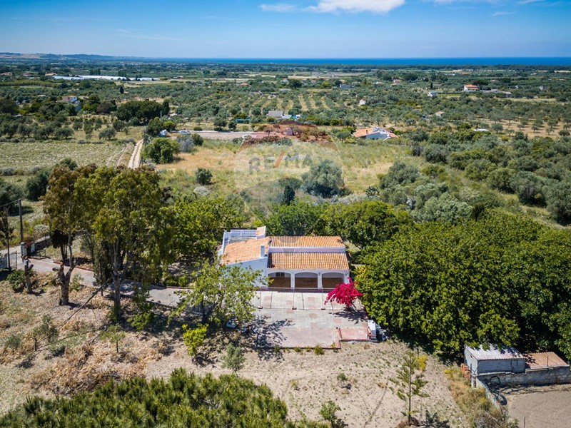 Casa Indipendente in Vendita a Sorso, 135'000€, 104 m²