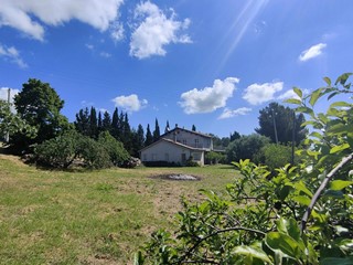 Rustico in Vendita a Acquaviva Picena, 470'000€, 280 m²